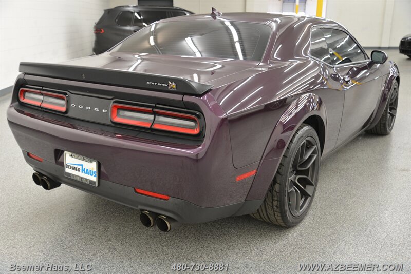 Used 2022 Dodge Challenger R/T Scat Pack RWD image 10