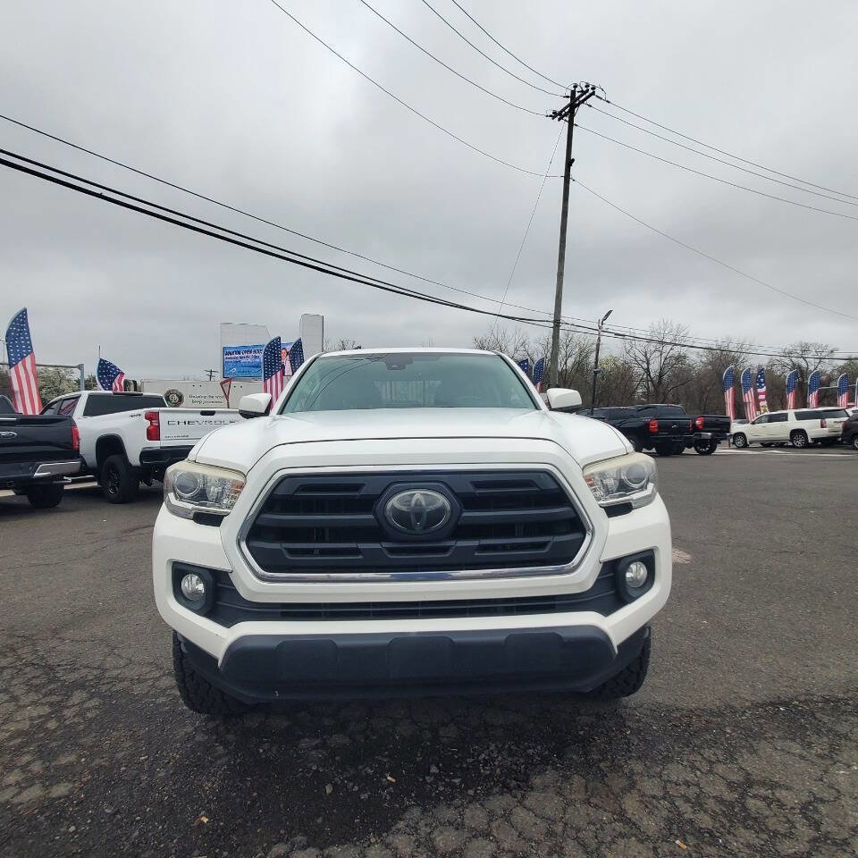 Used 2018 Toyota Tacoma SR5 image 10