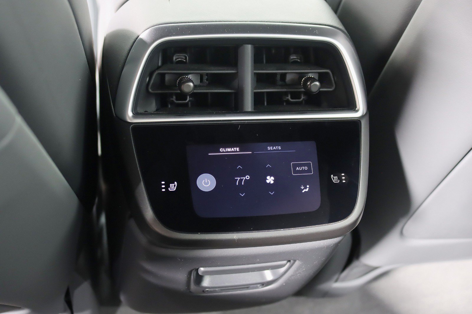 Used 2023 Lucid Air Pure AWD/4WD image 28