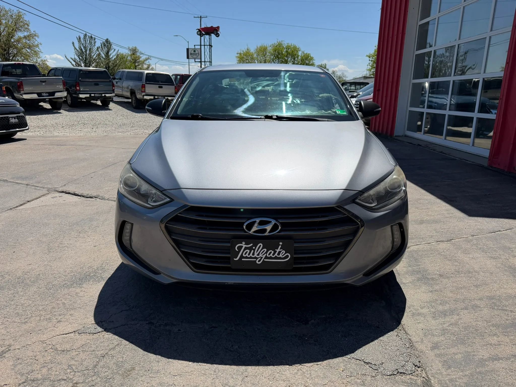 Used 2017 Hyundai Elantra Limited FWD image 3