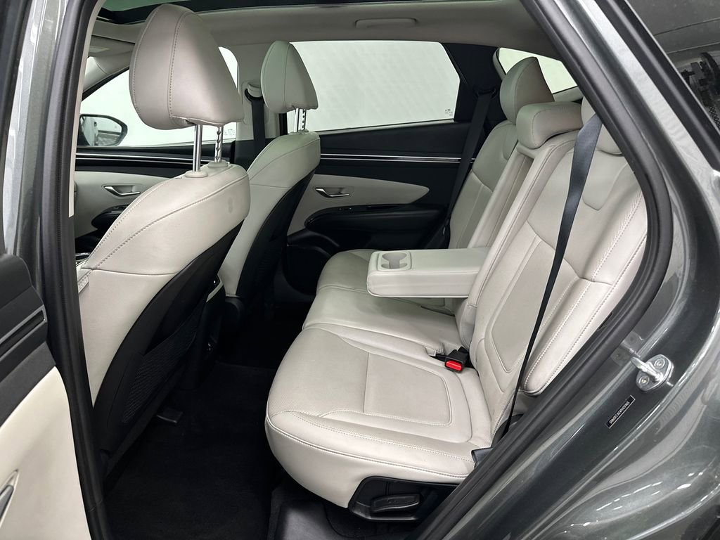 Used 2023 Hyundai Tucson Limited AWD/4WD image 24