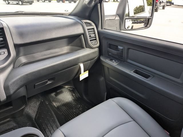 New 2026 RAM 5500 Tradesman w/ Chrome Appearance Group AWD/4WD image 15