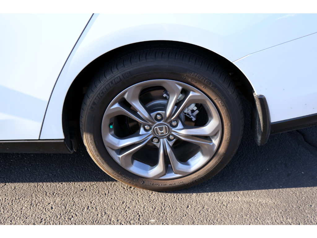 Used 2024 Honda Accord EX image 16
