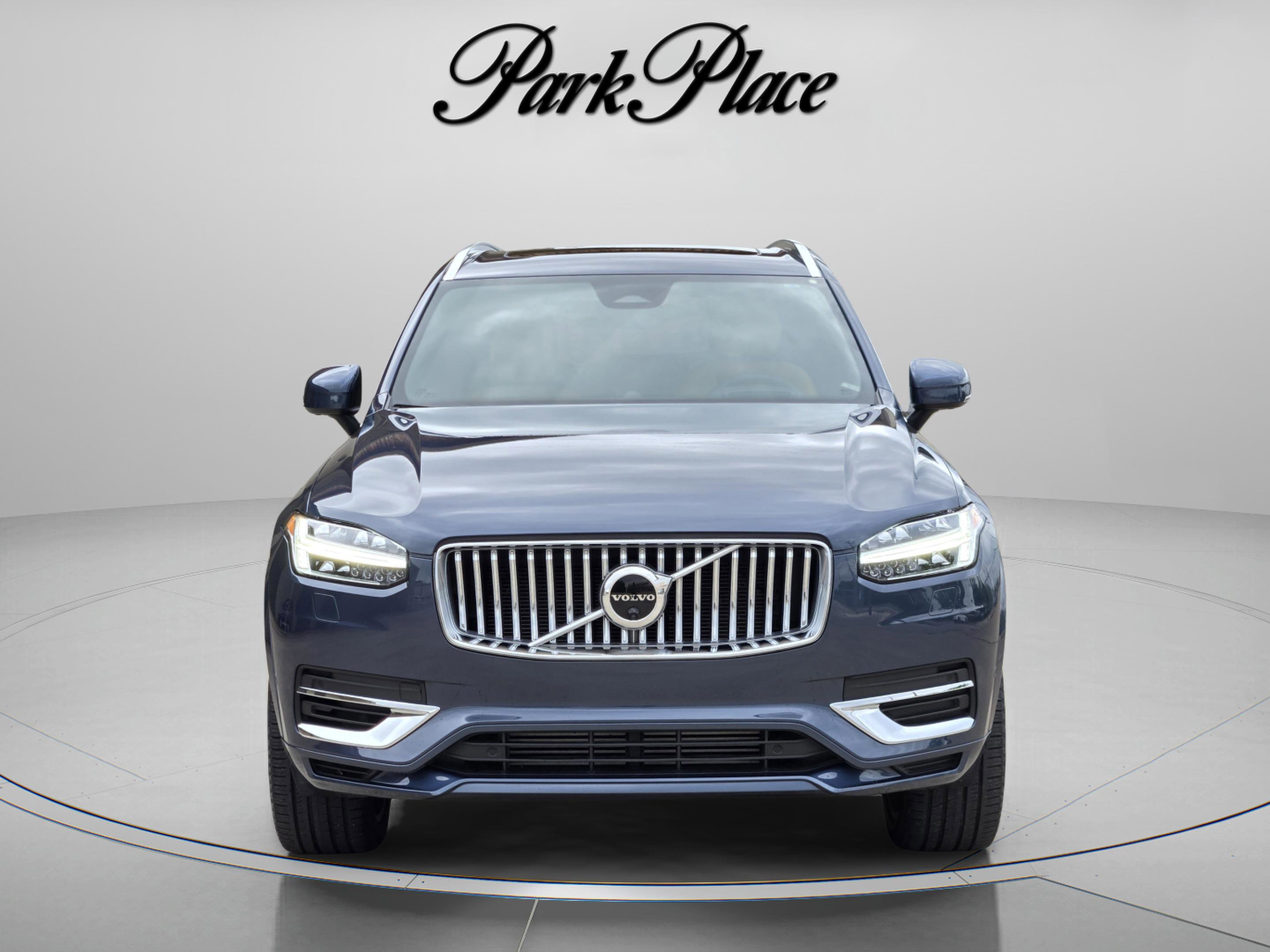 Used 2023 Volvo XC90 T8 Ultimate w/ Protection Package Premier image 9