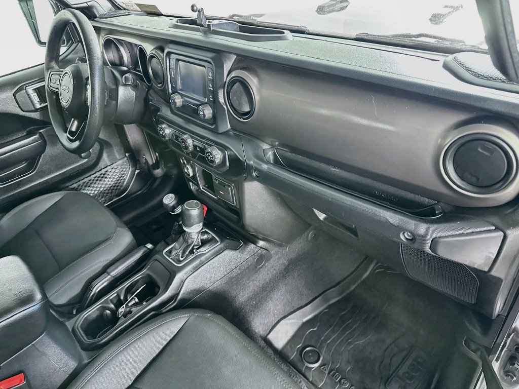Used 2020 Jeep Gladiator Sport AWD/4WD image 30