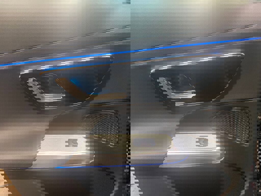 New 2026 Mercedes-Benz E 350 4MATIC Sedan image 18