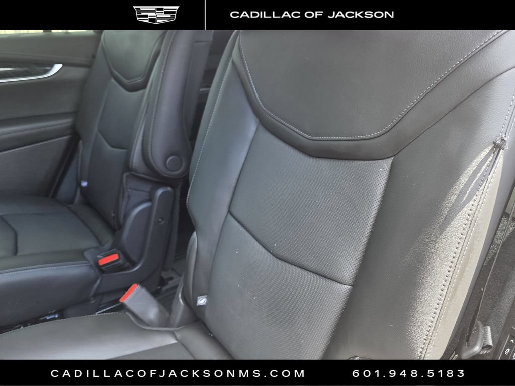 Certified 2024 Cadillac XT6 Premium Luxury w/ LPO, Floor Liner Package AWD/4WD image 26