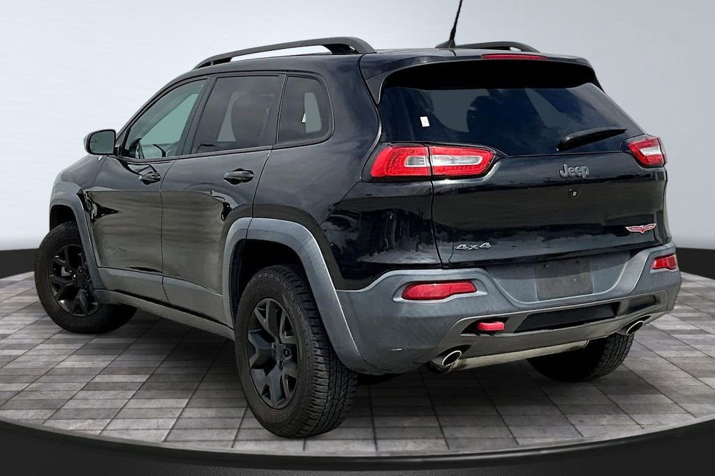 Used 2016 Jeep Cherokee Trailhawk w/ Comfort/Convenience Group image 21