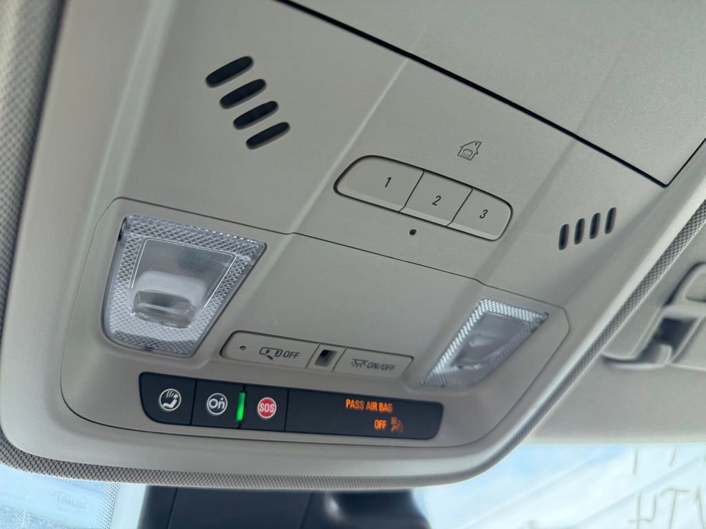 Used 2023 Cadillac XT4 Premium Luxury FWD image 21