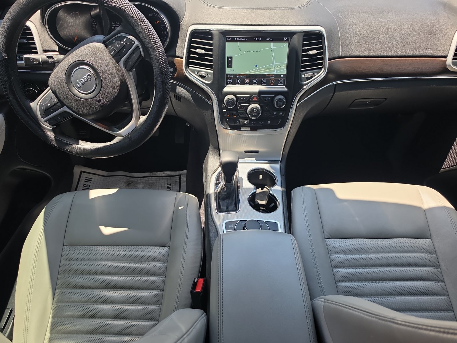 Used 2018 Jeep Grand Cherokee Limited AWD/4WD image 28