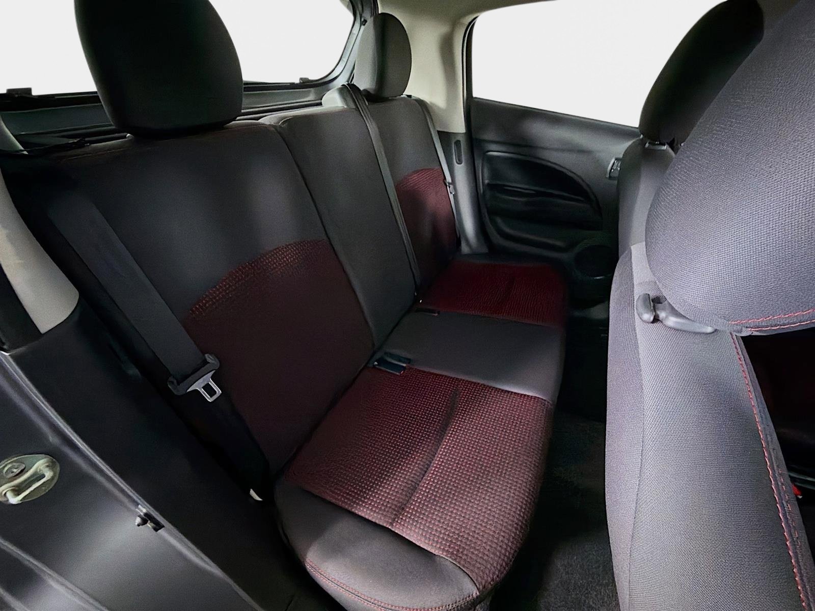 Used 2019 Mitsubishi Mirage LE image 24