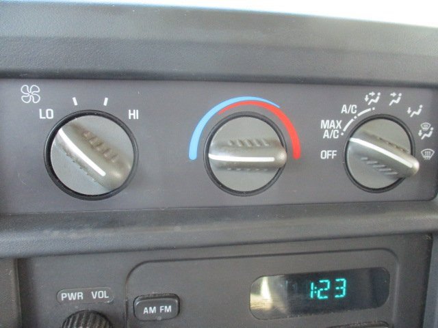 Used 2006 Chevrolet Express 1500 image 15