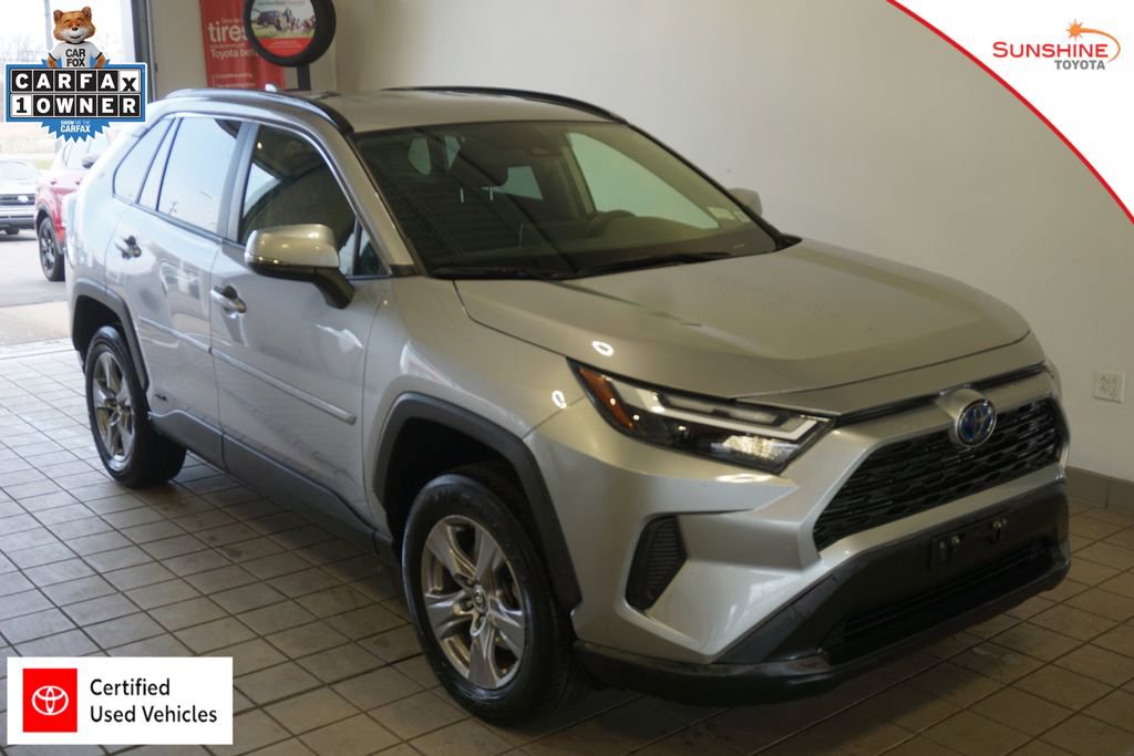 Used 2023 Toyota RAV4 XLE image 1
