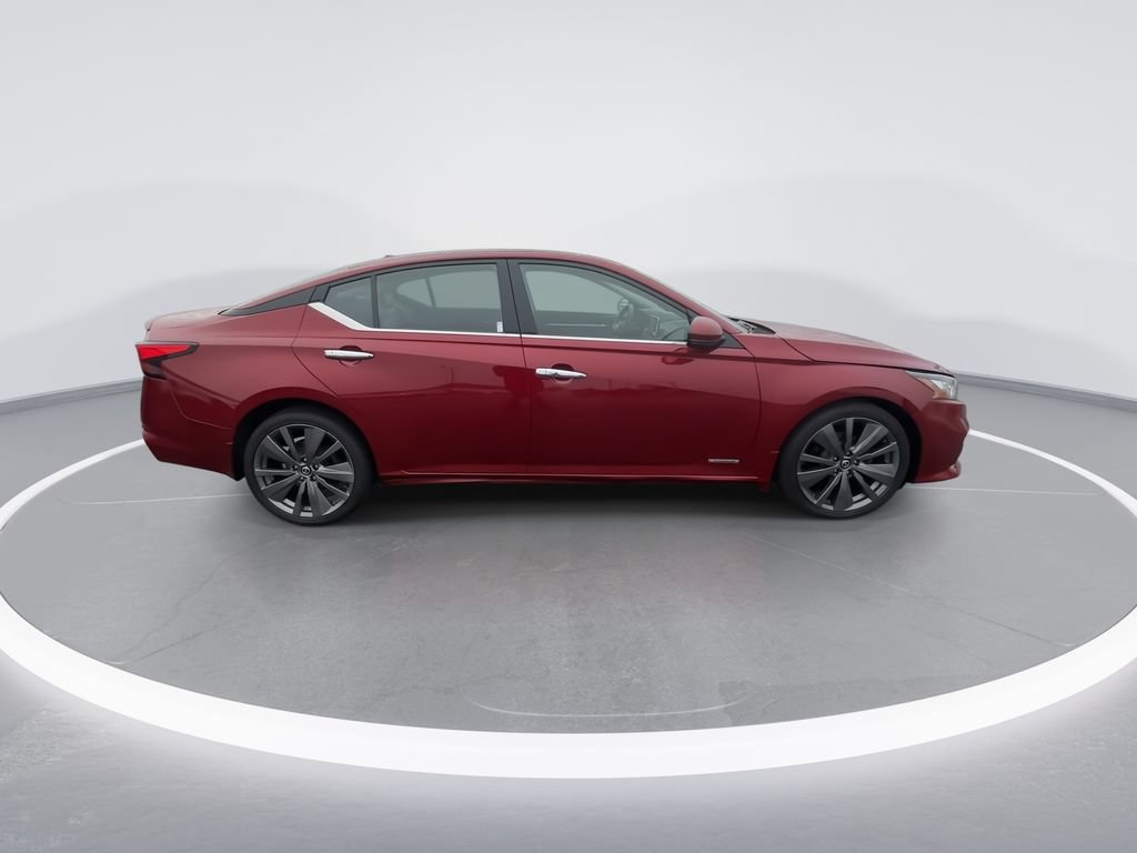 Used 2019 Nissan Altima 2.5 Platinum AWD/4WD image 9
