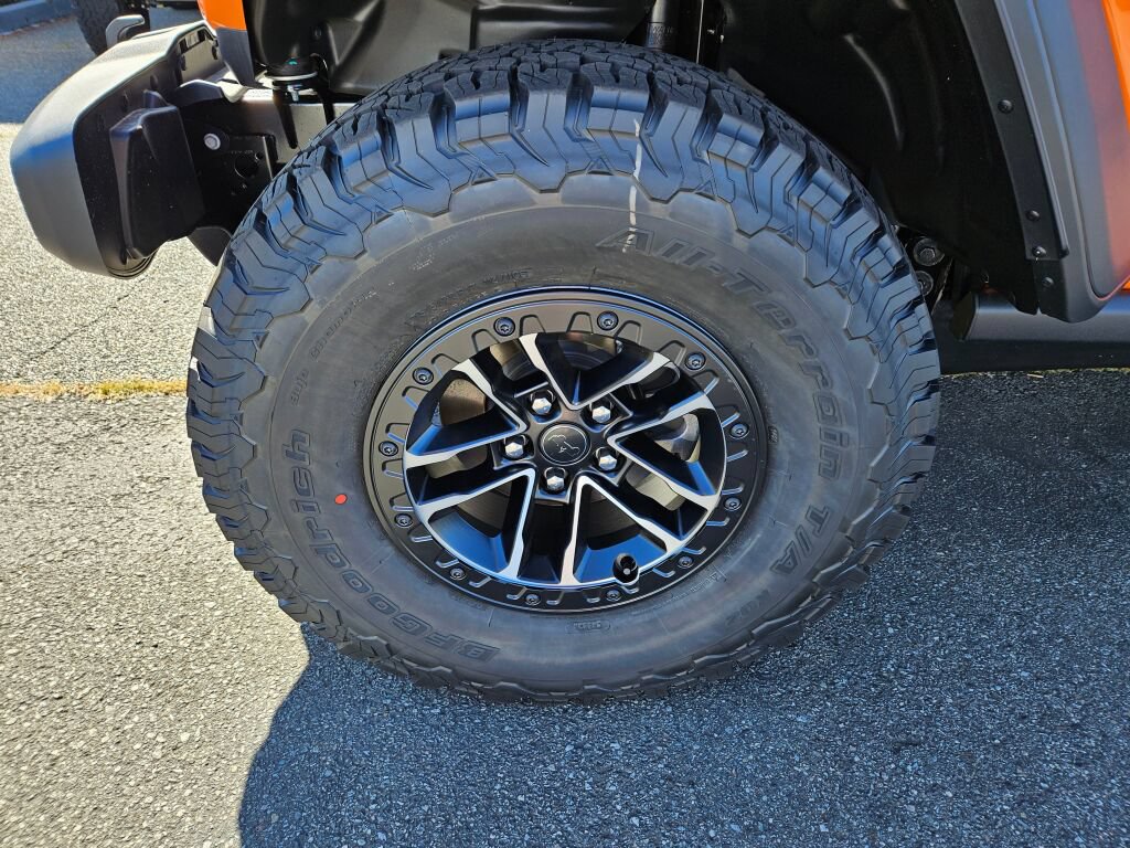 New 2026 Jeep Wrangler Sport AWD/4WD image 9