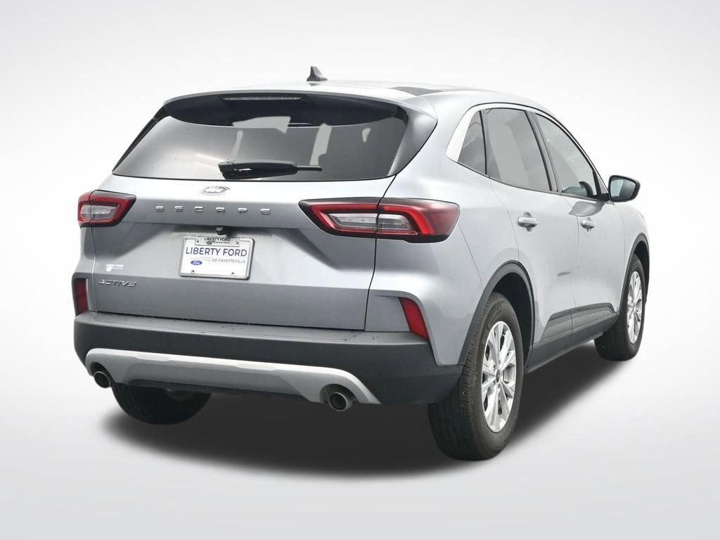 Certified 2024 Ford Escape Active w/ Cold Weather Package FWD image 7