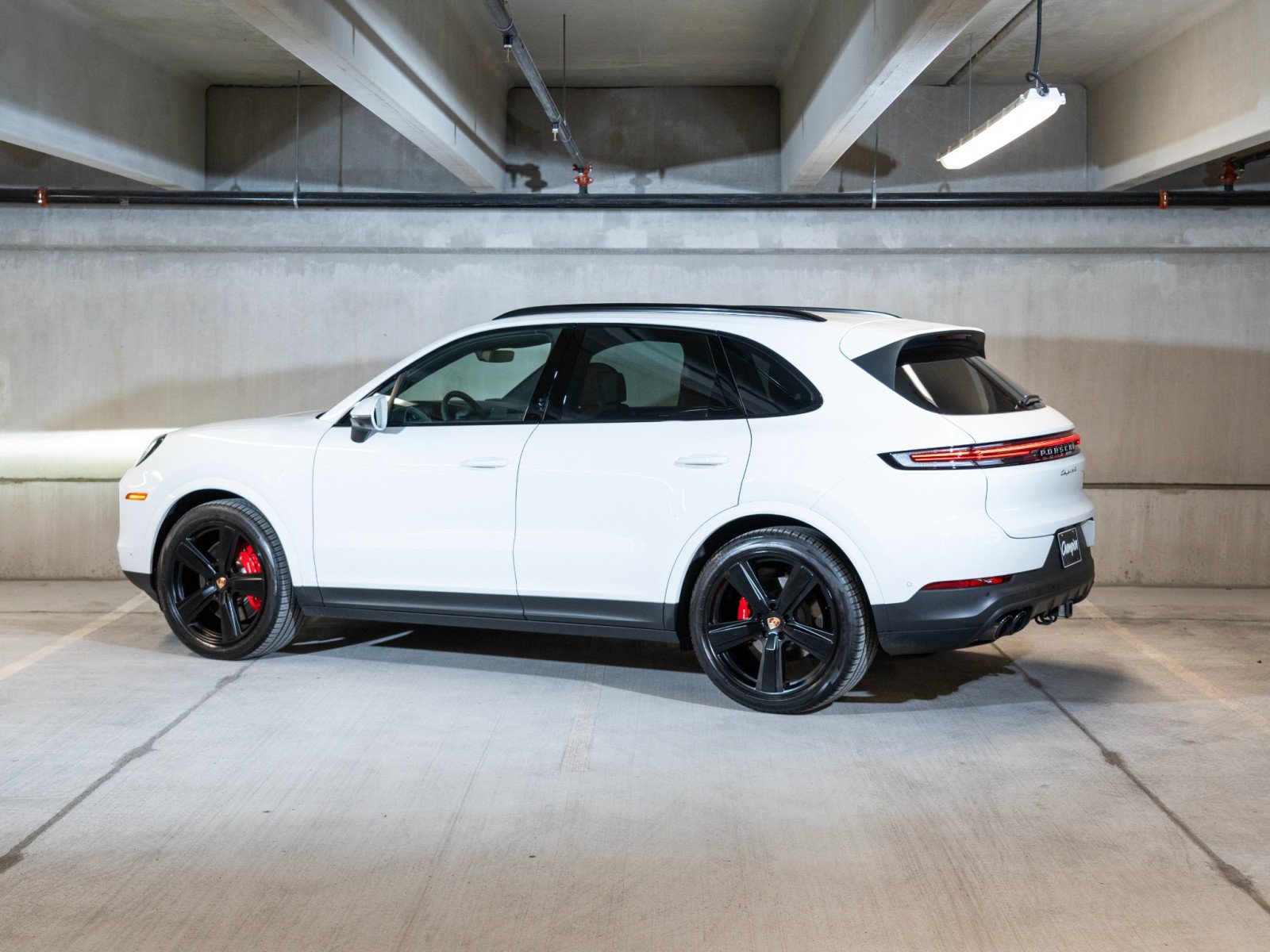 Certified 2026 Porsche Cayenne S AWD/4WD image 3