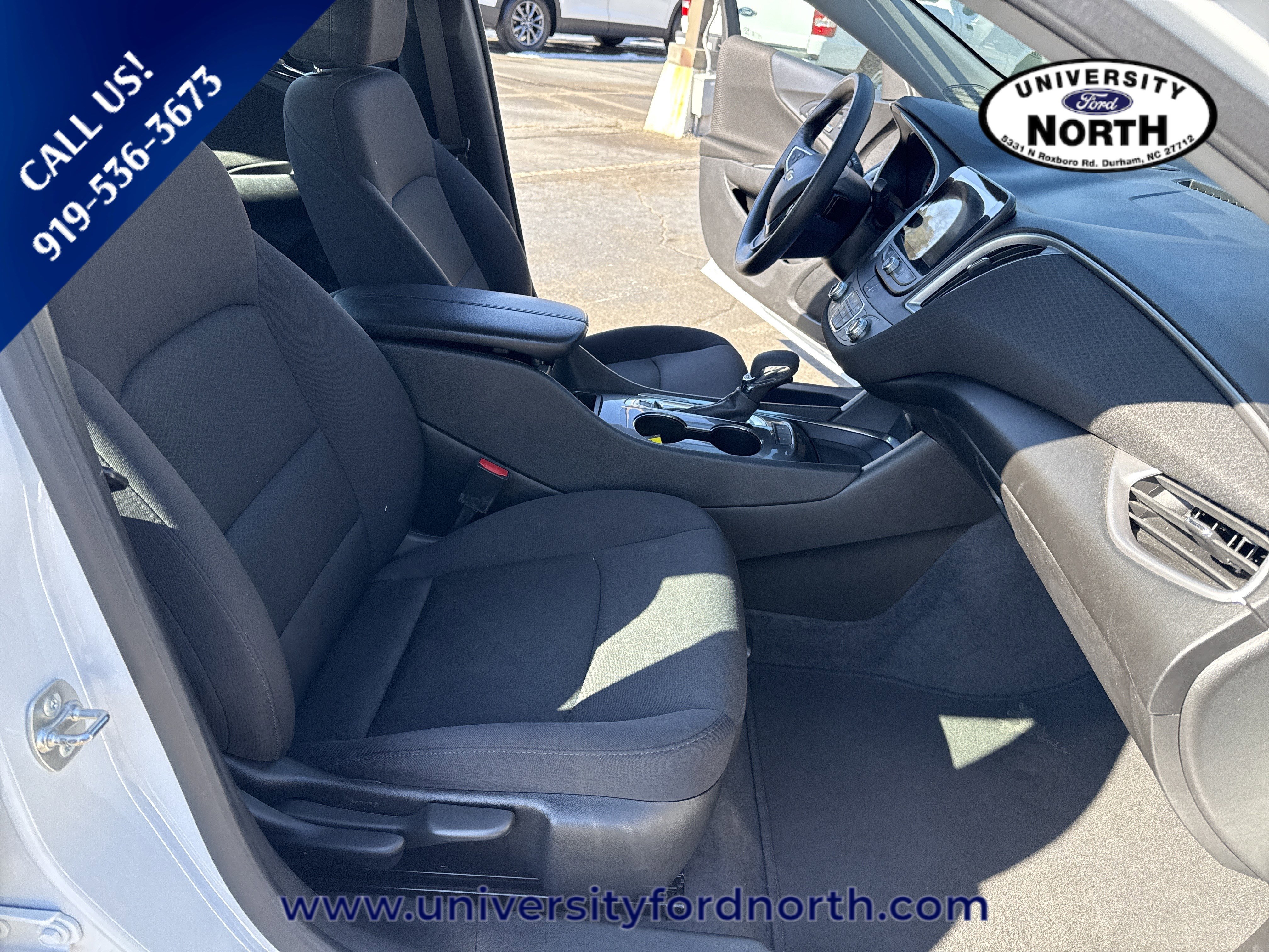 Used 2024 Chevrolet Malibu LT image 32