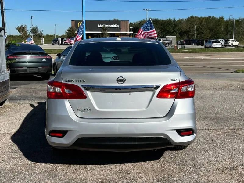 Used 2016 Nissan Sentra SV image 7