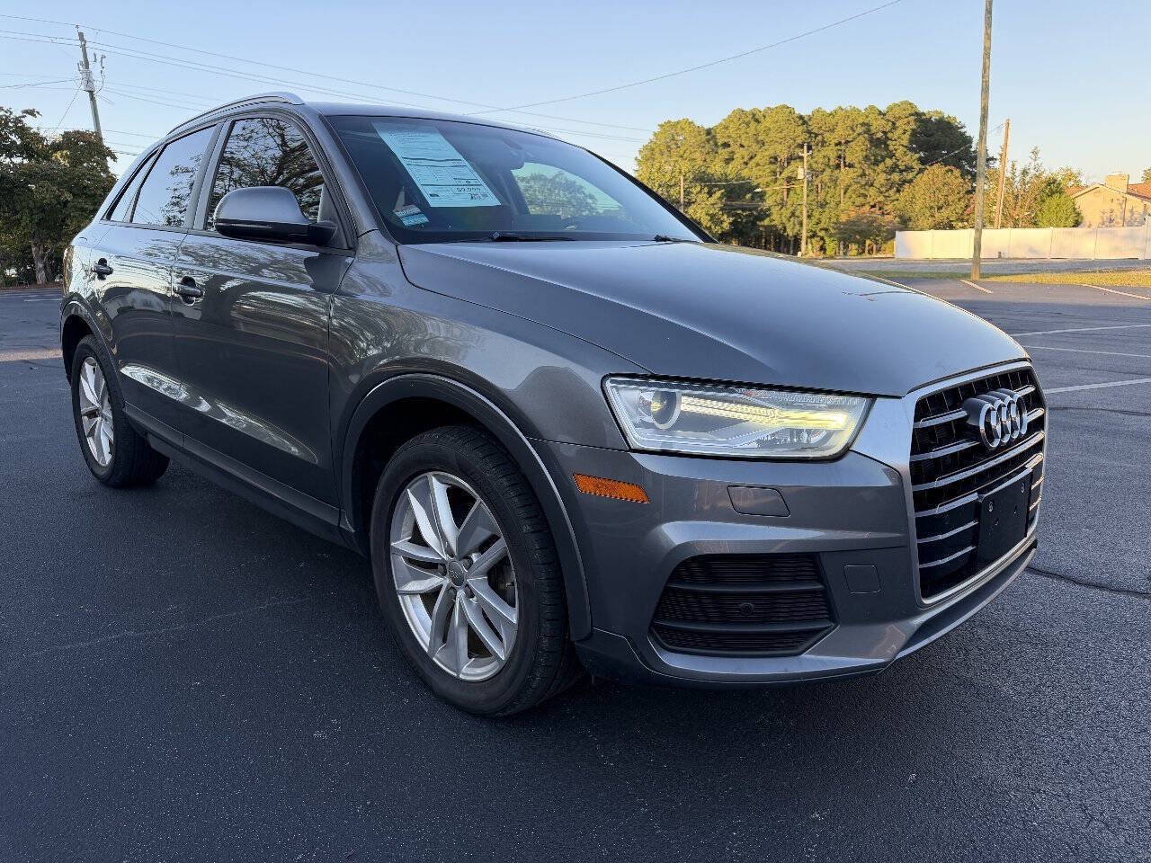 Used 2017 Audi Q3 2.0T Premium FWD image 4