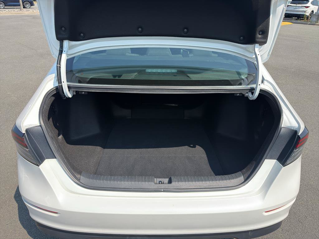 Used 2023 Honda Accord EX image 28