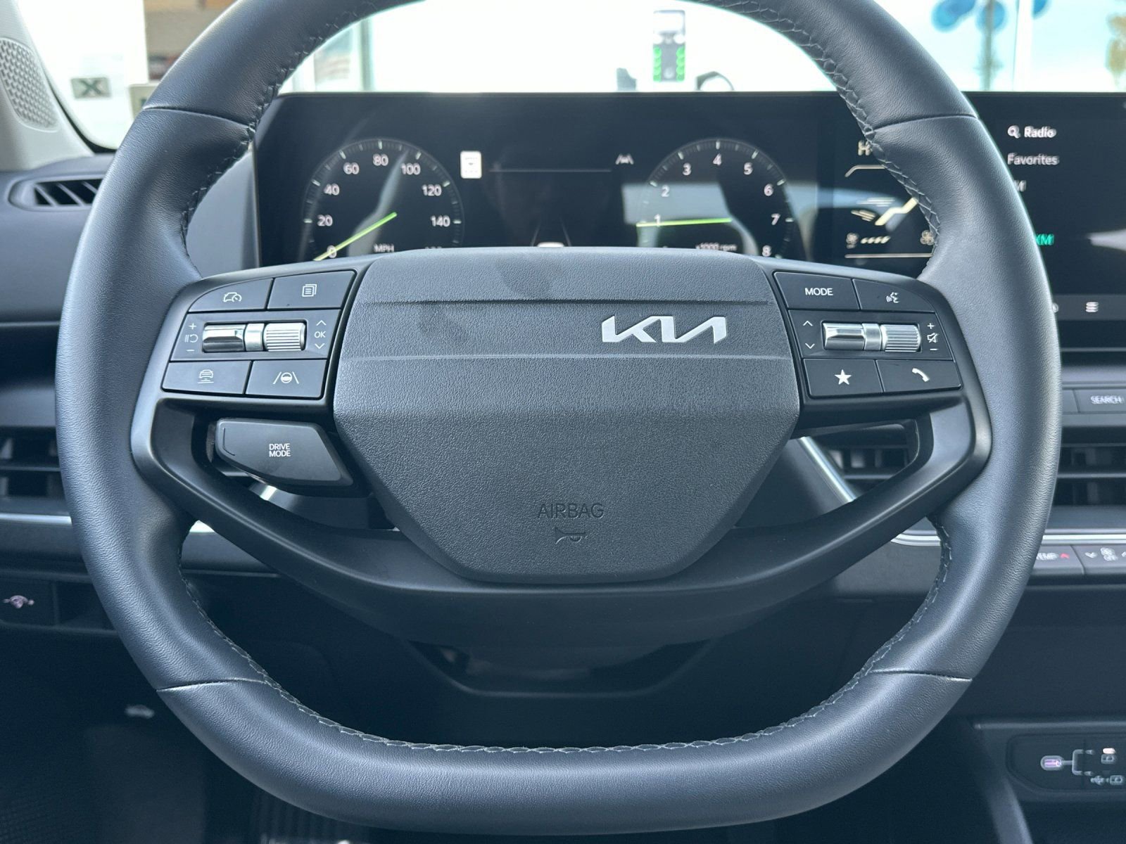 Used 2025 Kia K4 EX FWD image 22