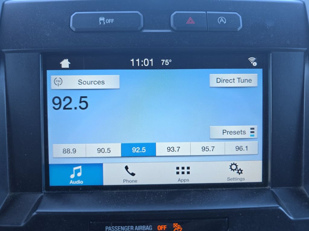 Used 2016 Ford F150 XLT w/ Equipment Group 302A Luxury AWD/4WD image 32