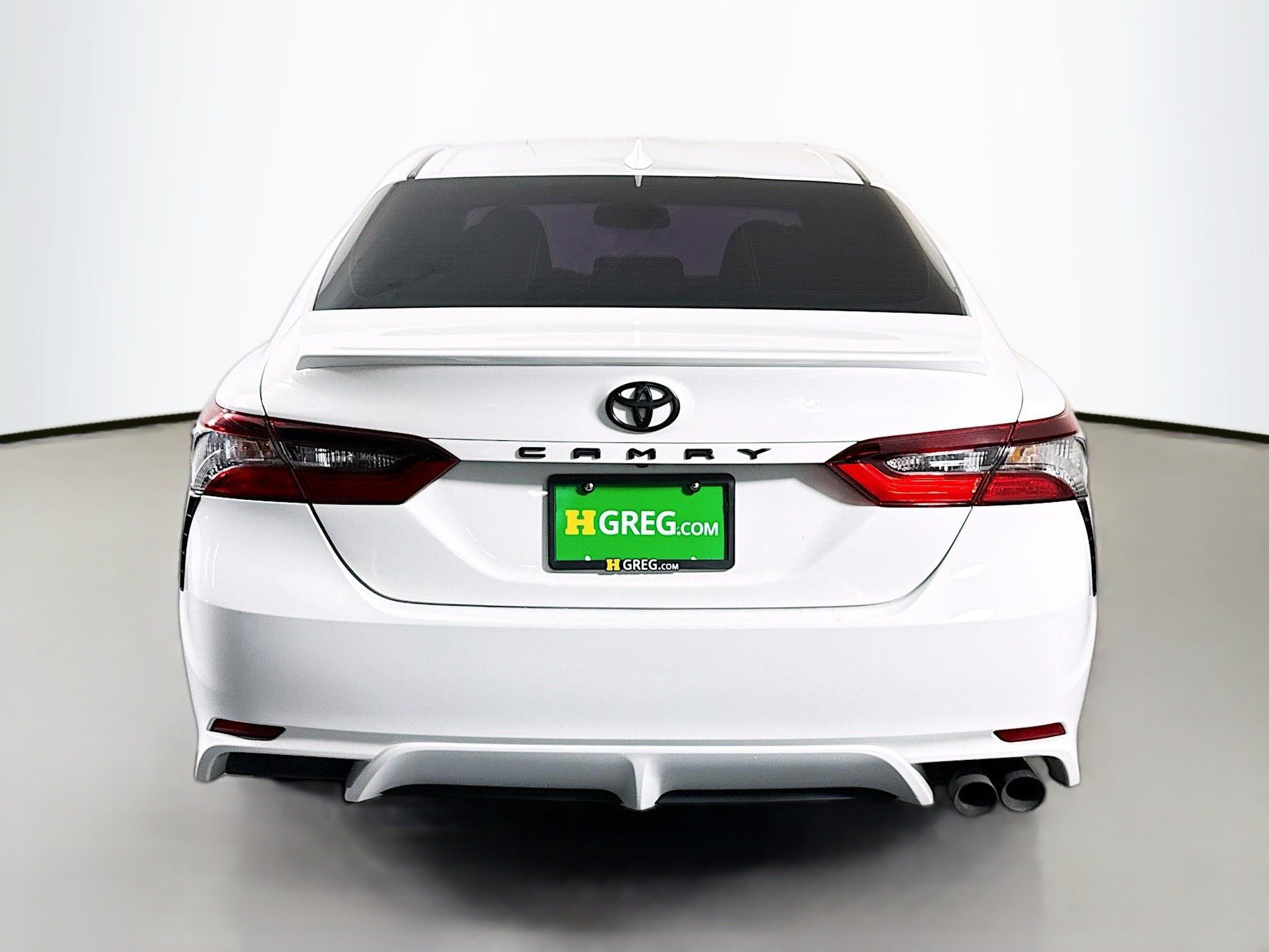 Used 2022 Toyota Camry SE w/ Convenience Package FWD image 8