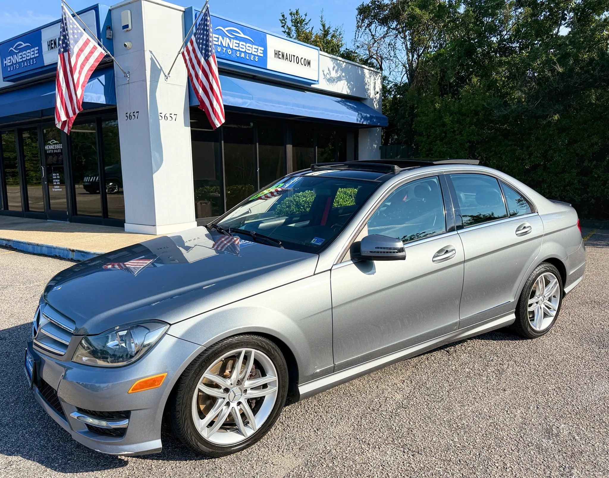 Used 2013 Mercedes-Benz C 300 4MATIC Sedan w/ Multimedia Pkg image 26