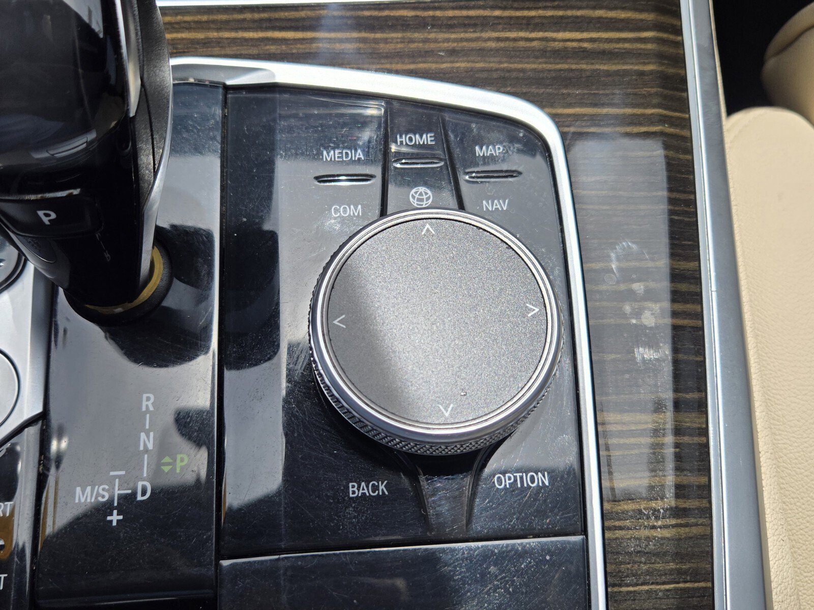 Used 2021 BMW X5 sDrive40i w/ Convenience Package image 28