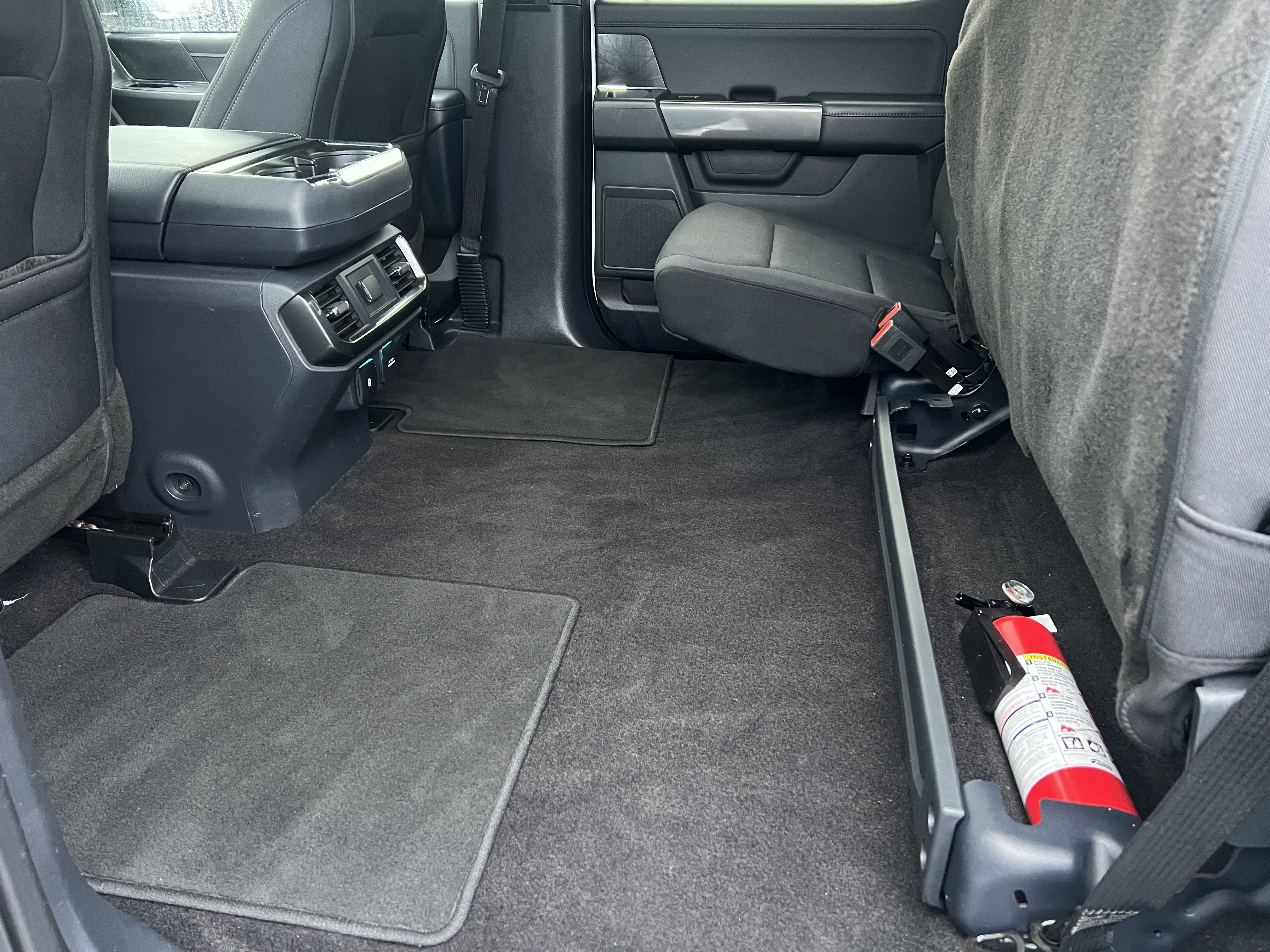 Used 2022 Ford F150 XLT w/ Equipment Group 302A High image 18