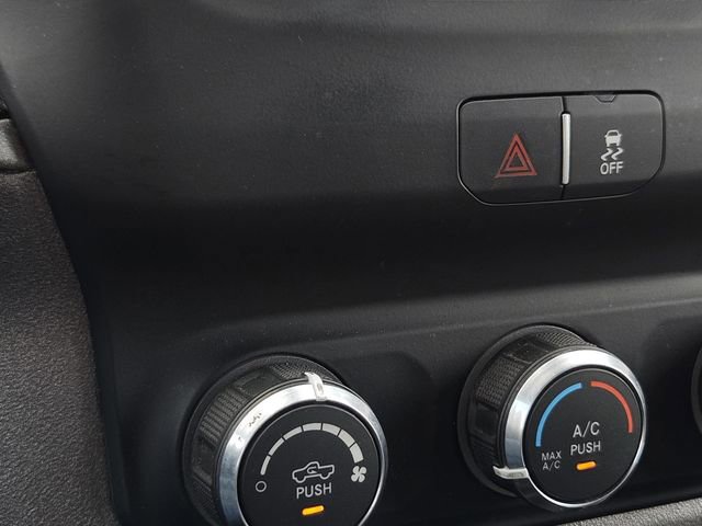 Used 2022 RAM 5500 Tradesman w/ Chrome Appearance Group image 21