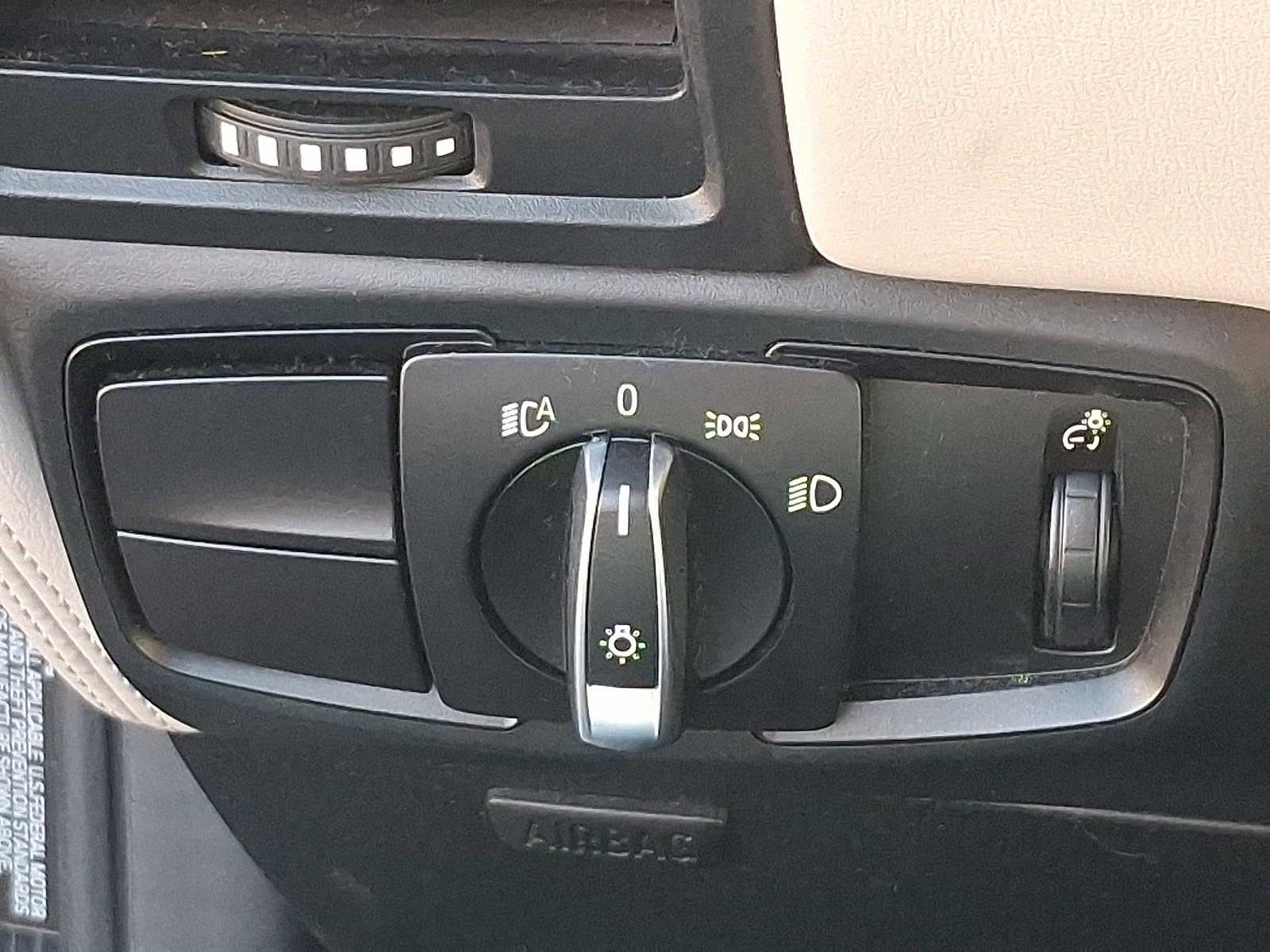 Used 2015 BMW i3 image 22