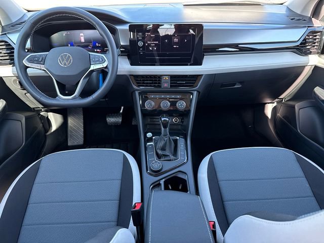 New 2025 Volkswagen Taos S image 23