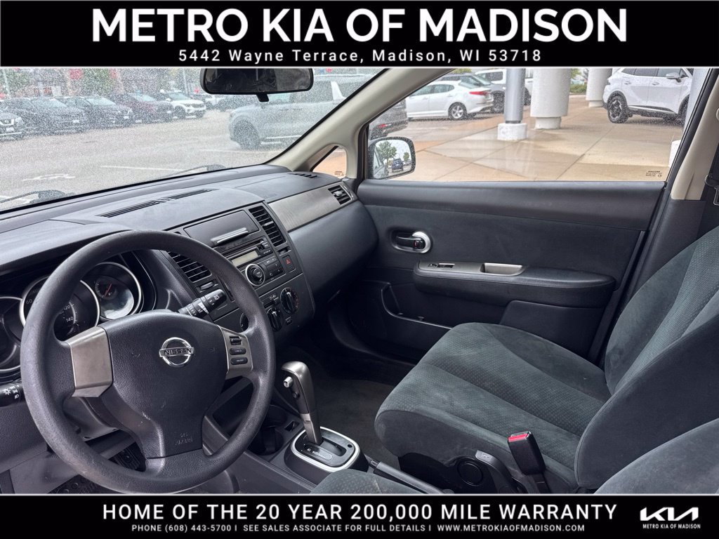 Used 2011 Nissan Versa 1.8 S w/ Plus Pkg FWD image 13