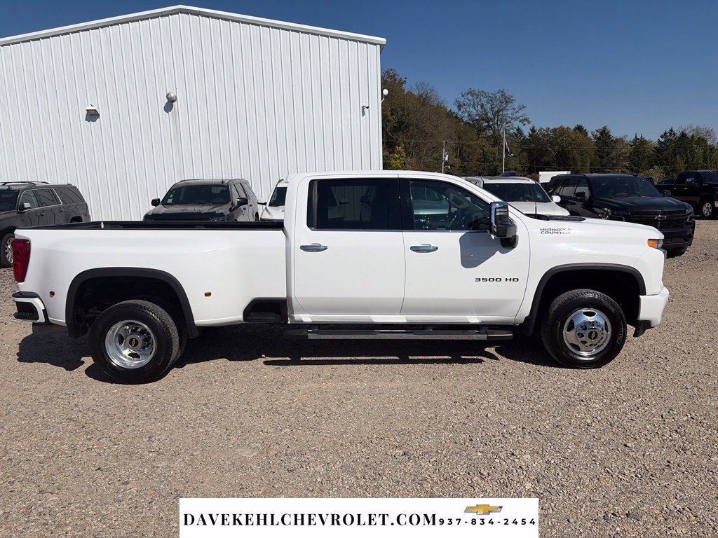 Used 2022 Chevrolet Silverado 3500 High Country AWD/4WD image 9