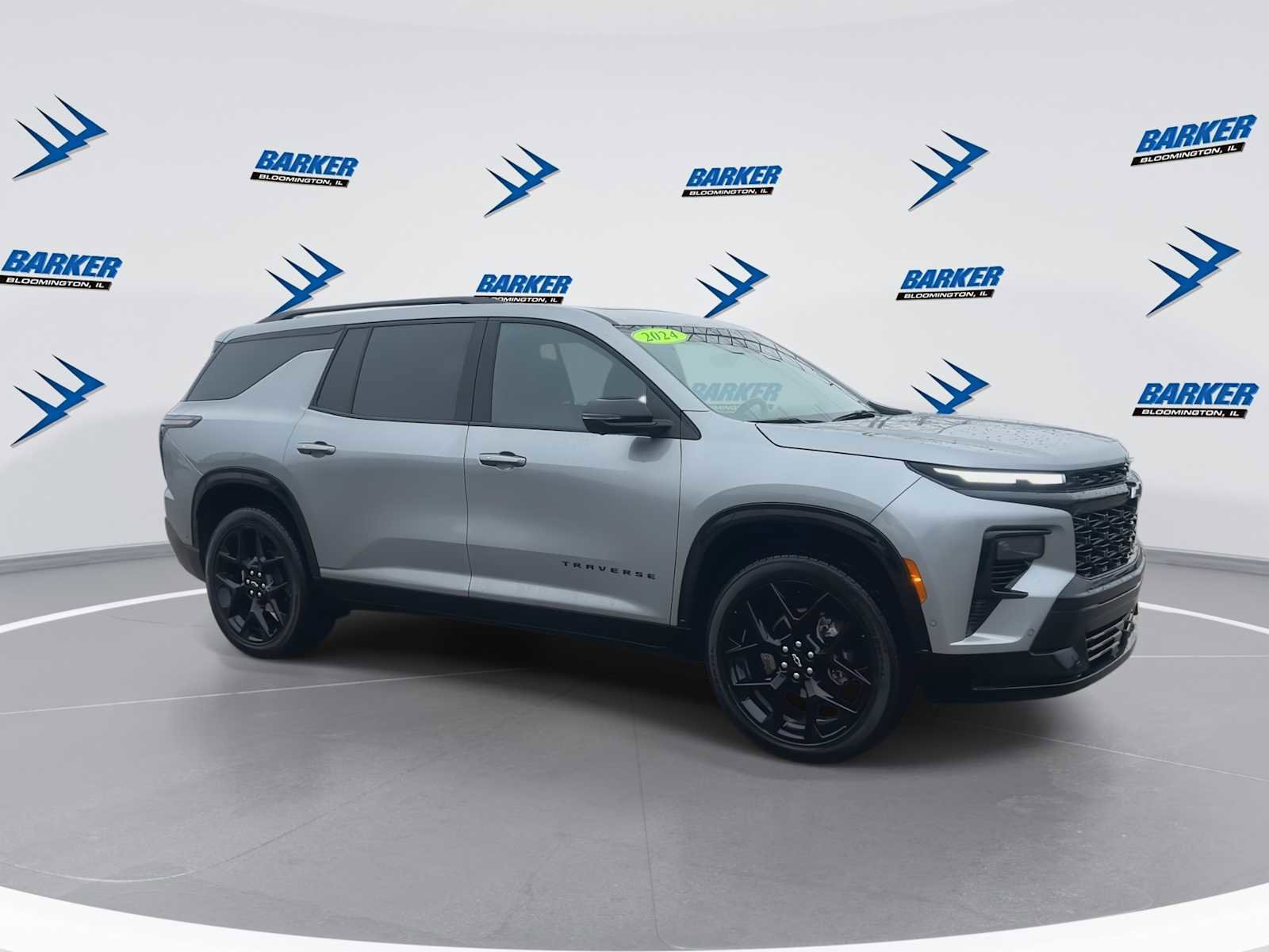 Used 2024 Chevrolet Traverse RS w/ LPO, Floor Liner Package image 2