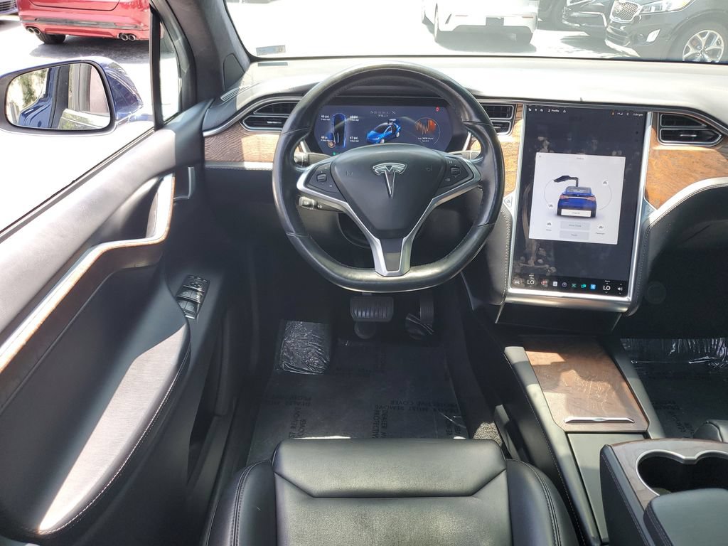 Used 2017 Tesla Model X 75D AWD/4WD image 14