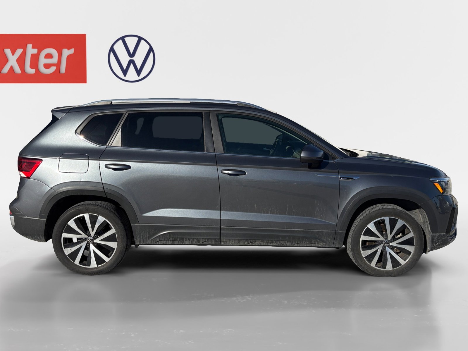 Certified 2022 Volkswagen Taos SE image 16