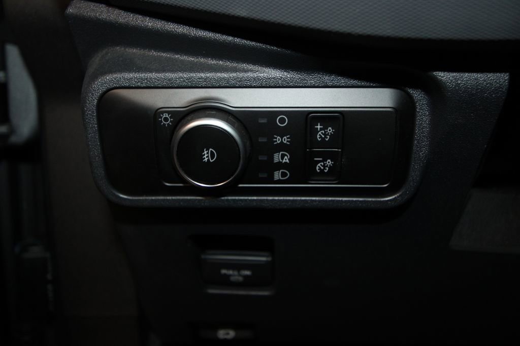 Used 2024 Ford Bronco Black Diamond image 7