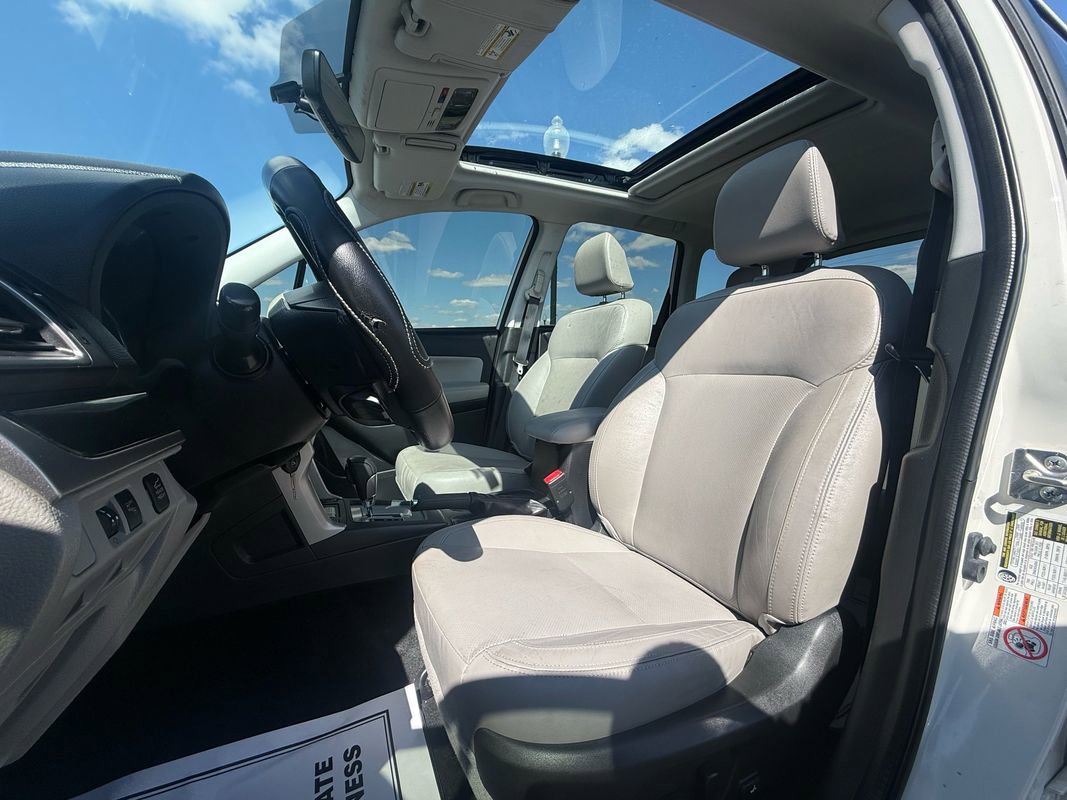 Used 2017 Subaru Forester 2.5i Limited AWD/4WD image 8