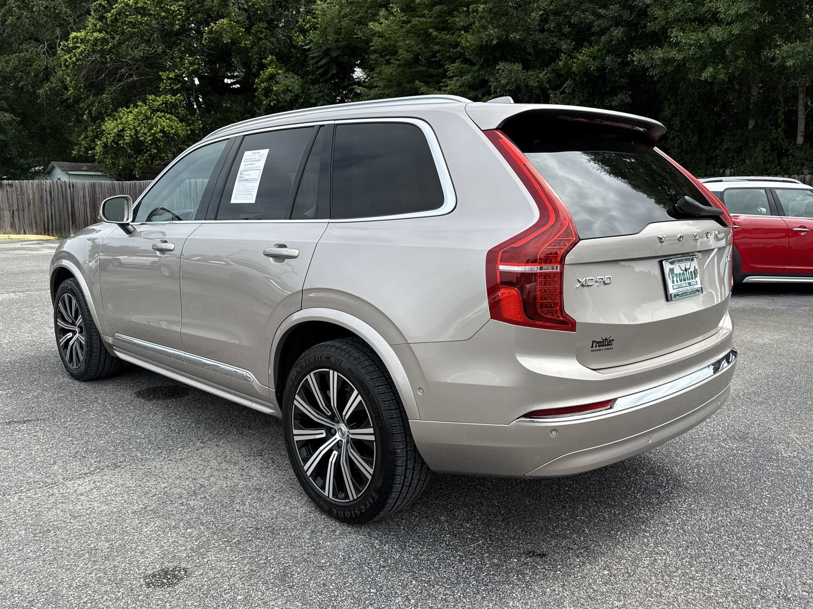 Used 2023 Volvo XC90 B6 Plus AWD/4WD image 3