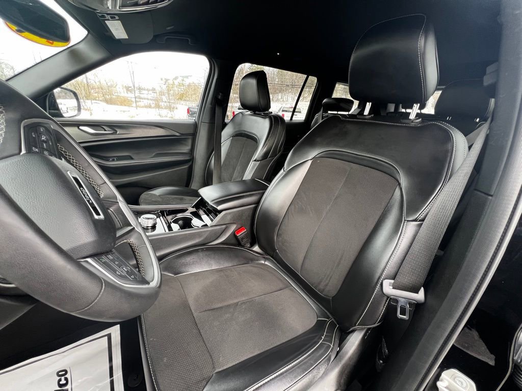 Used 2023 Jeep Grand Cherokee L Laredo image 9