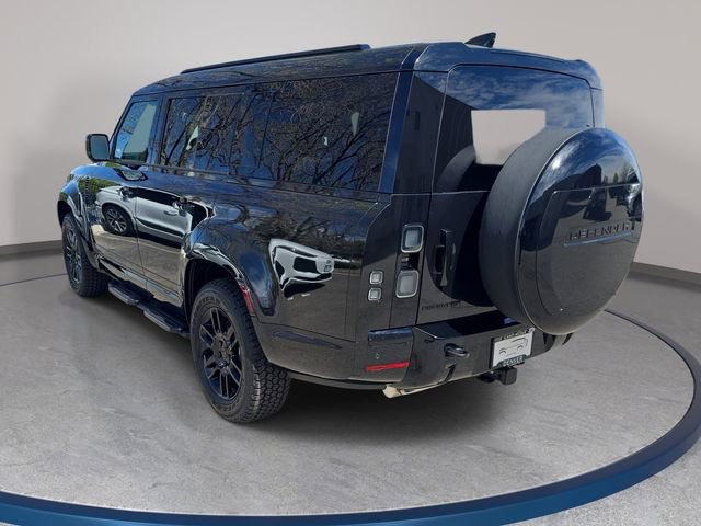 New 2026 Land Rover Defender 130 X-Dynamic SE image 7