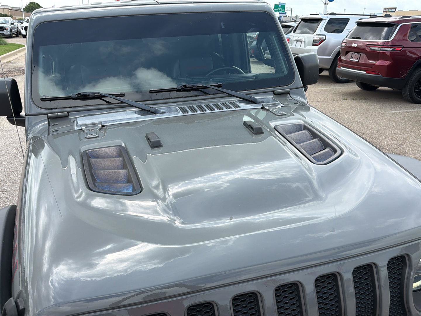 Used 2020 Jeep Wrangler Unlimited Rubicon AWD/4WD image 9