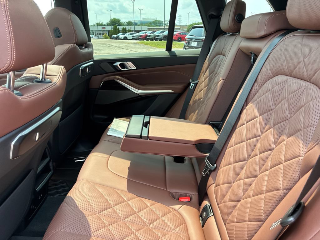 New 2026 BMW X5 xDrive40i AWD/4WD image 19