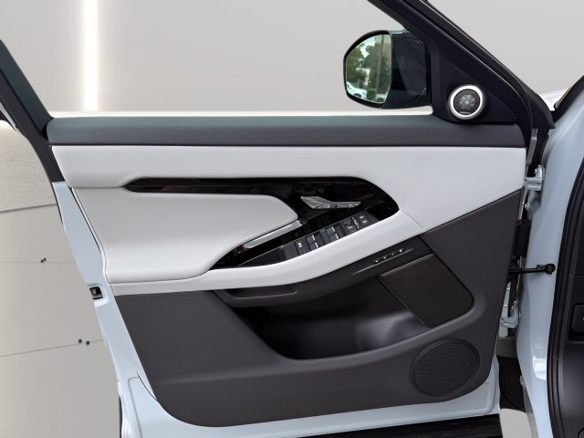 New 2026 Land Rover Range Rover Evoque S AWD/4WD image 11