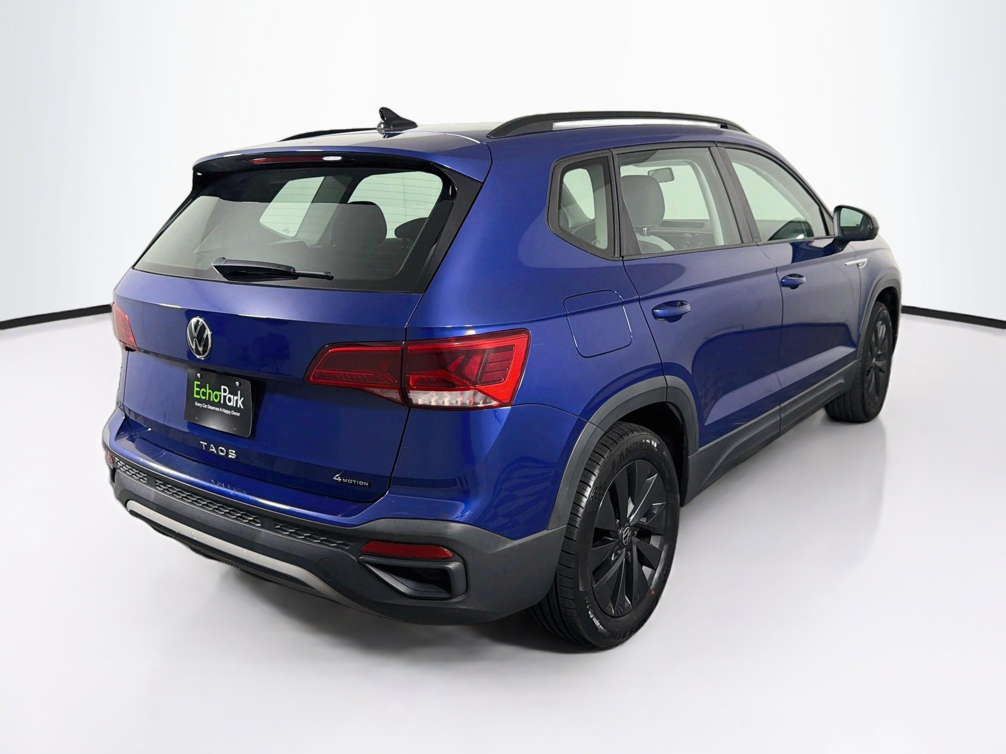 Used 2022 Volkswagen Taos S AWD/4WD image 9