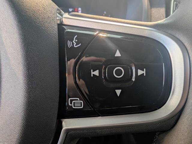 New 2026 Volvo XC90 B6 Ultra w/ Protection Package AWD/4WD image 18
