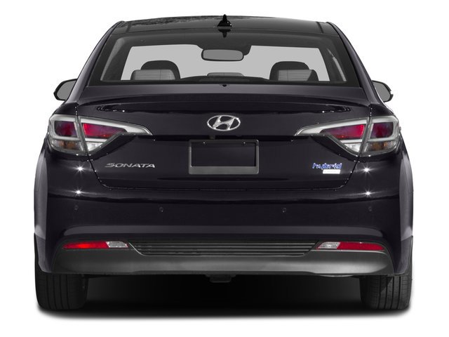 Used 2016 Hyundai Sonata Limited w/ Option Group 02 FWD image 8